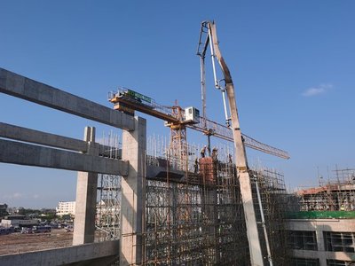郑开城际铁路延长线工程新建开封站房主体结构完工